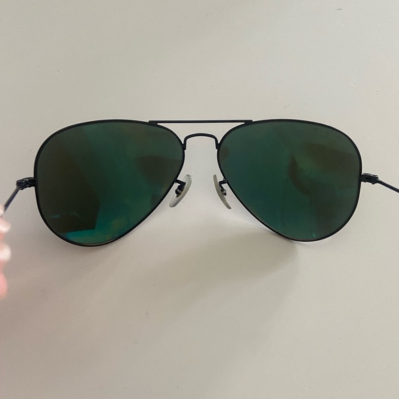 Women’s Aviator Glasses - Picture 2 of 3